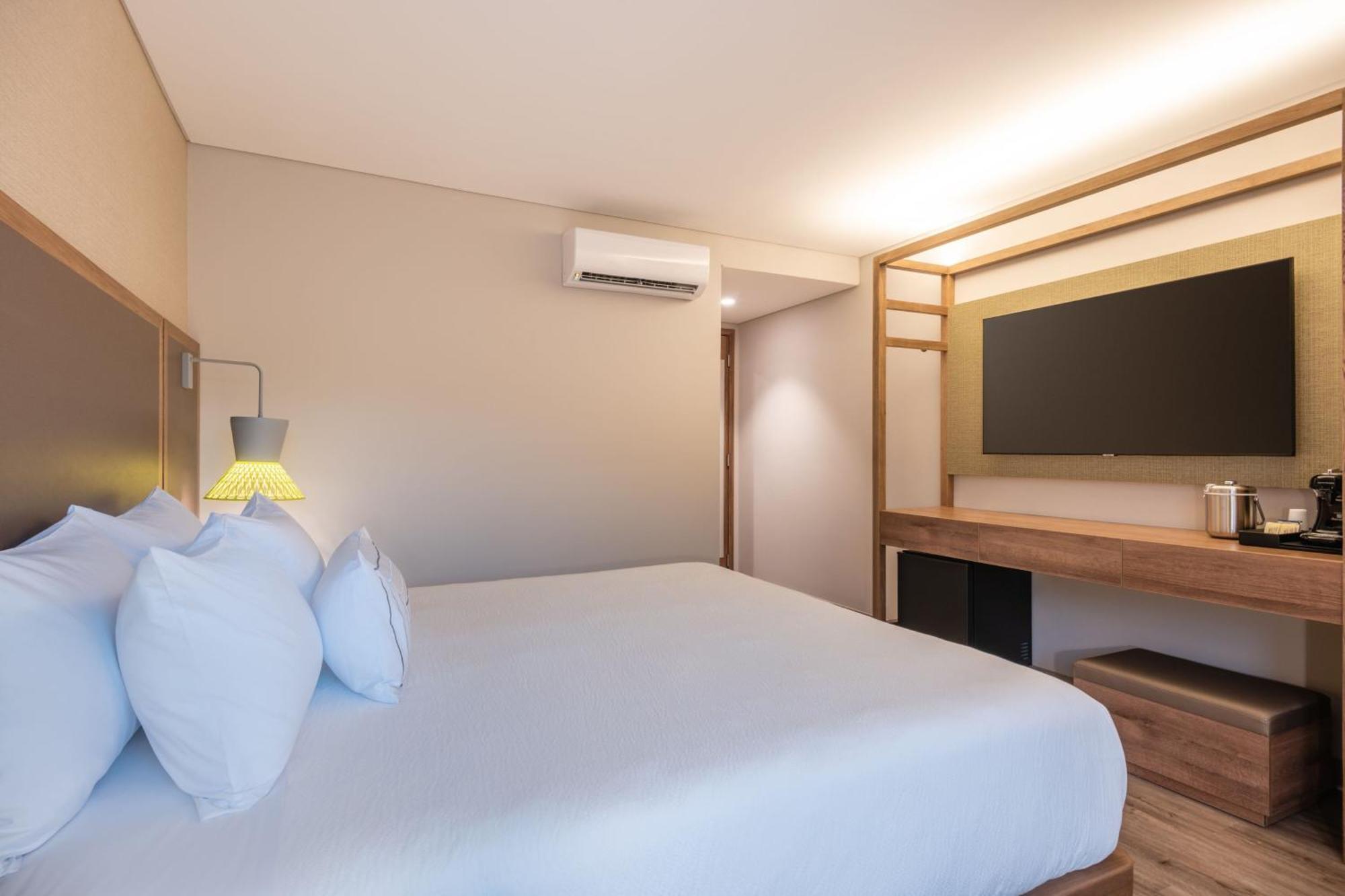 Hotel Fairfield By Marriott Medellin Sabaneta à Itagüí Extérieur photo